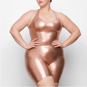 NWT SKIMS Metallic Swim Cycle Suit Size S Champagne